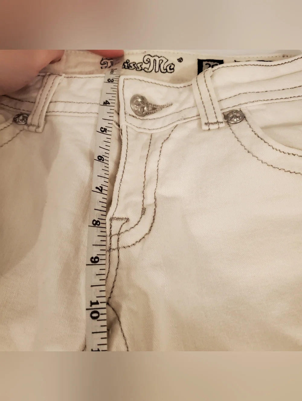 Miss Me Y2k Angel Capri - Picture 13 of 15